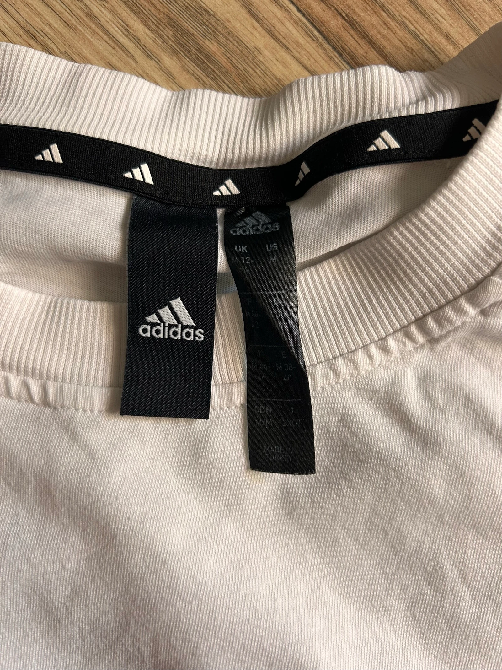 👕 Adidas white t-shirt with drawstring - Size M – photo 3